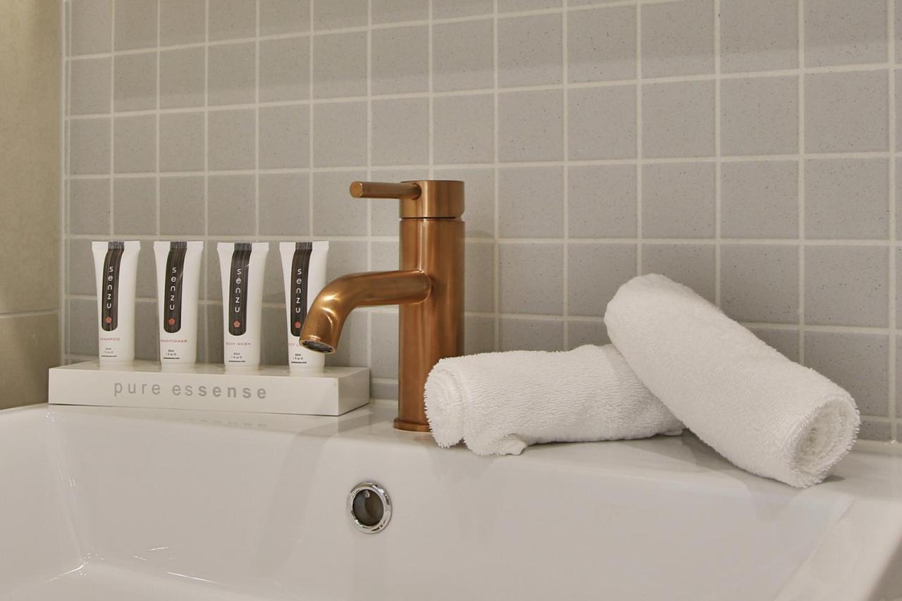 גלן וויברלי Domi Serviced Apartments מראה חיצוני תמונה
